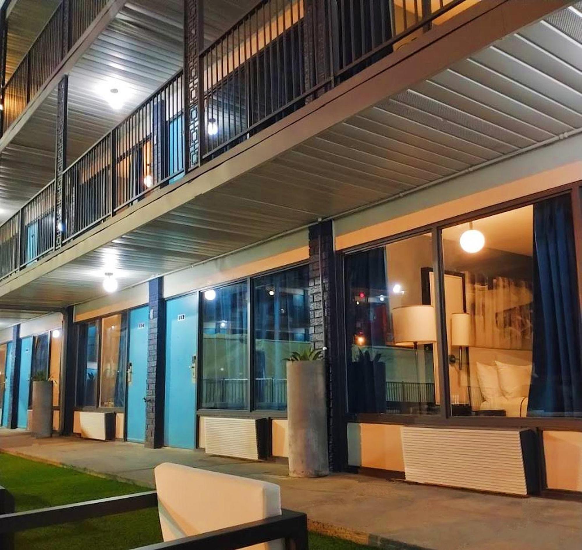 Bposhtels Houston Hostel Екстериор снимка