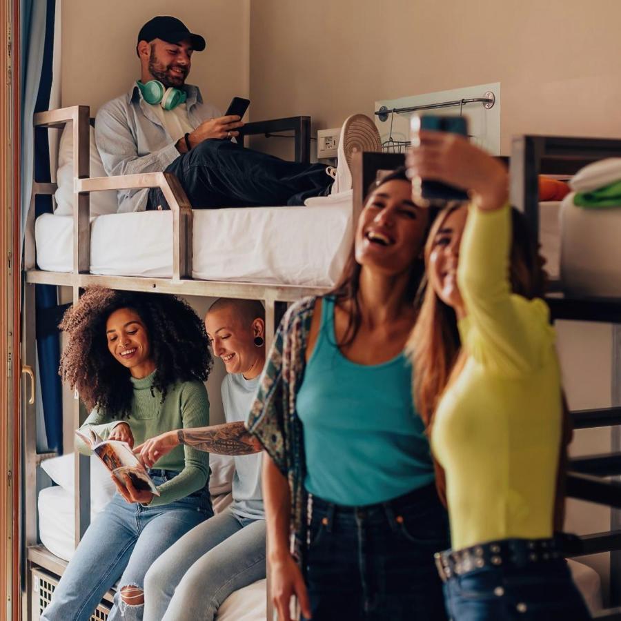 Bposhtels Houston Hostel Екстериор снимка
