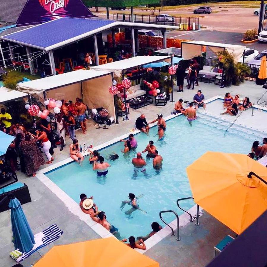 Bposhtels Houston Hostel Екстериор снимка