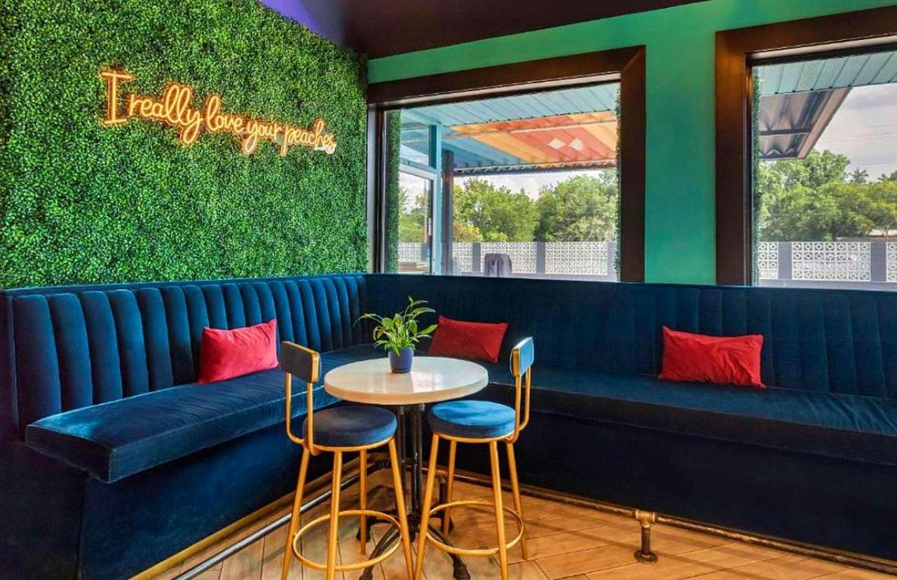 Bposhtels Houston Hostel Екстериор снимка