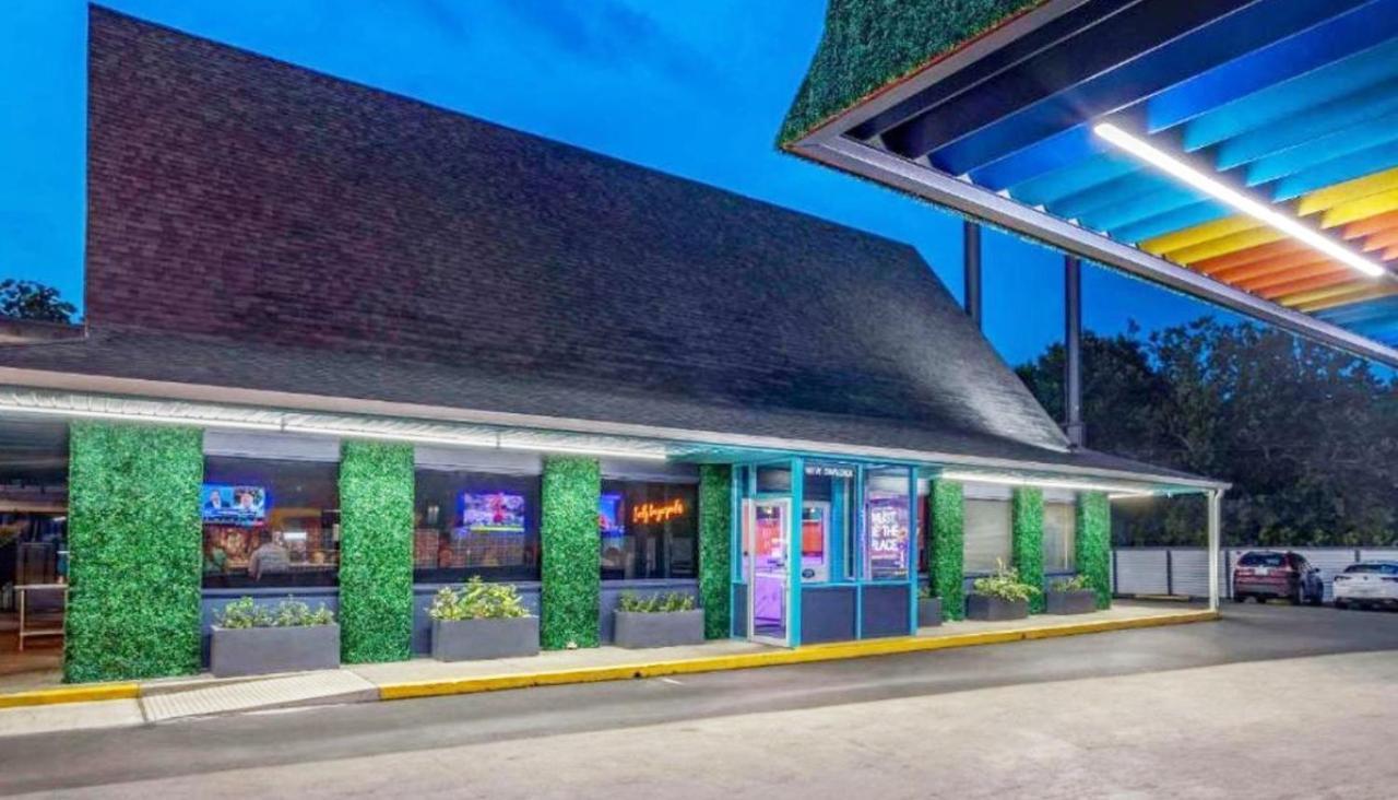 Bposhtels Houston Hostel Екстериор снимка